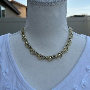 Elegant Gold toned Necklace
